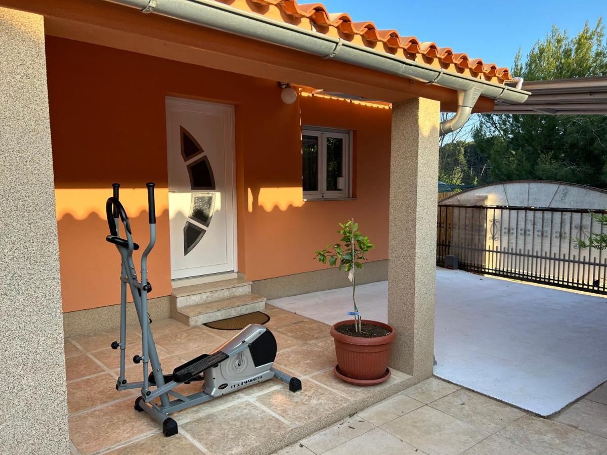 Dora House With Wifi And Outdoor Swimming Pool Villa PUY Eksteriør bilde